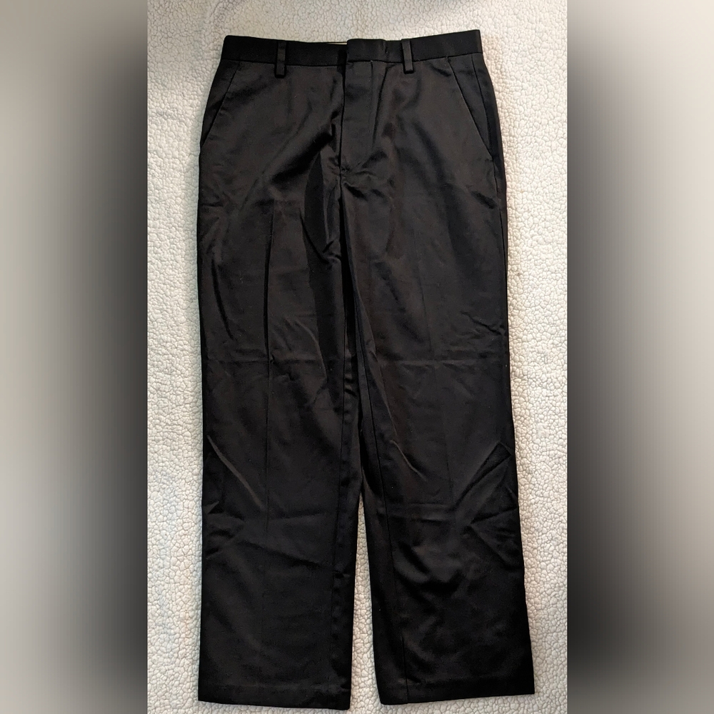 ⭐4 / $15 Dockers Golf Pants